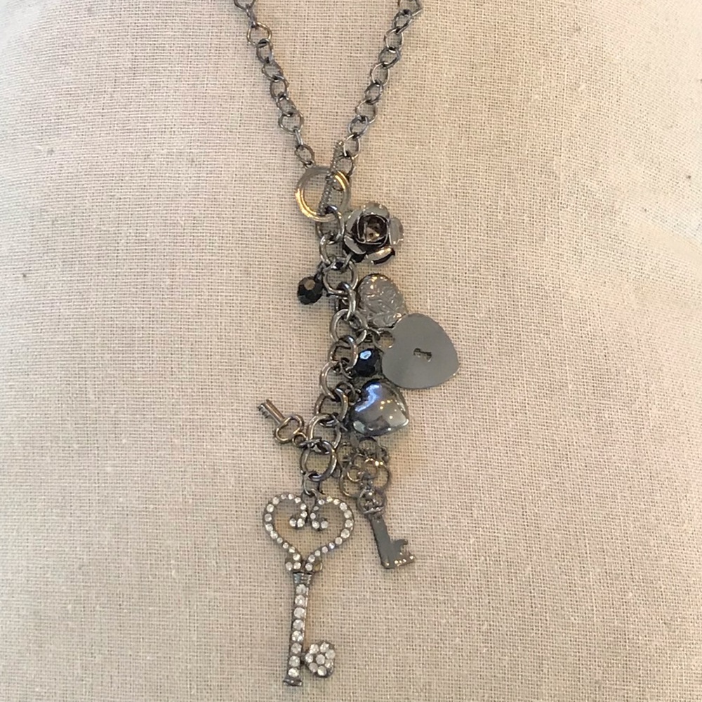 1929 rhinestone key & heart drop necklace